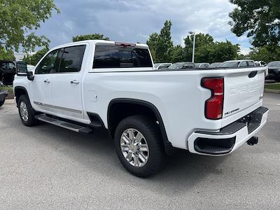 2025 Chevrolet Silverado 2500 Crew Cab 4WD Pickup for sale #1197478 - photo 2