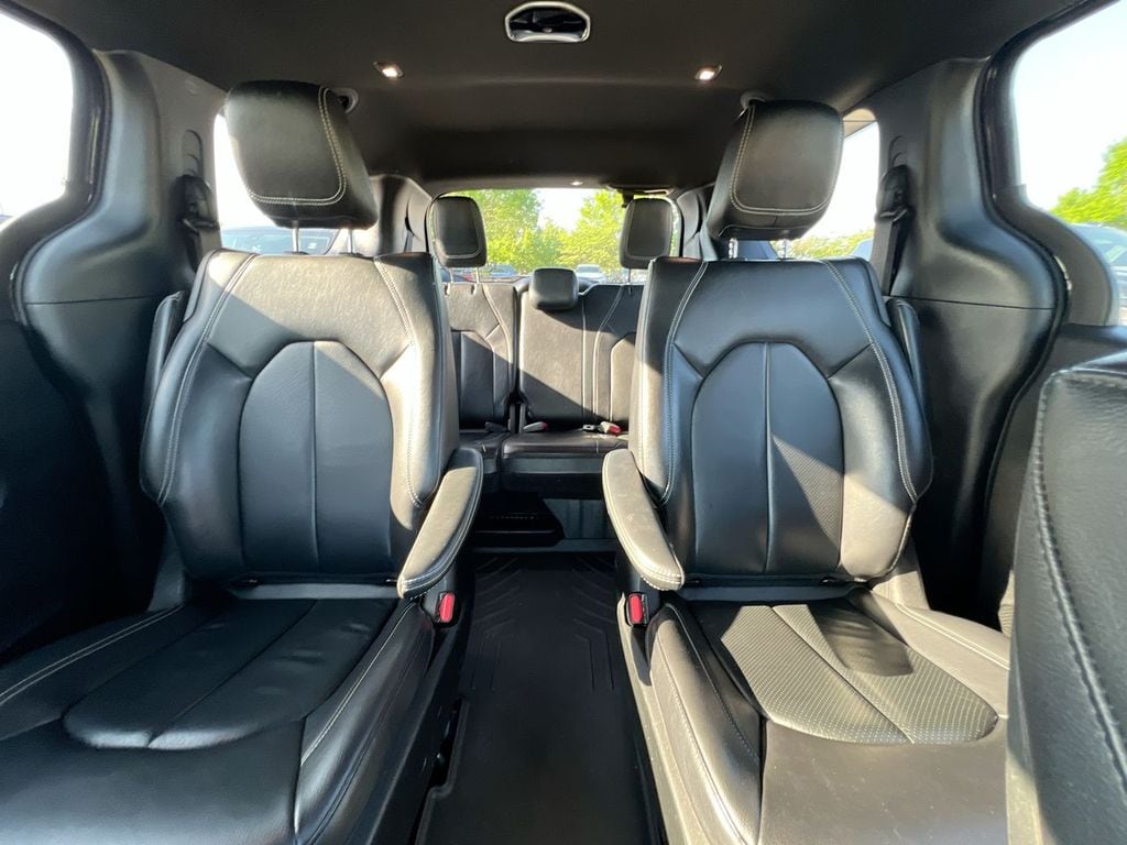 Used 2022 Chrysler Pacifica - photo 12