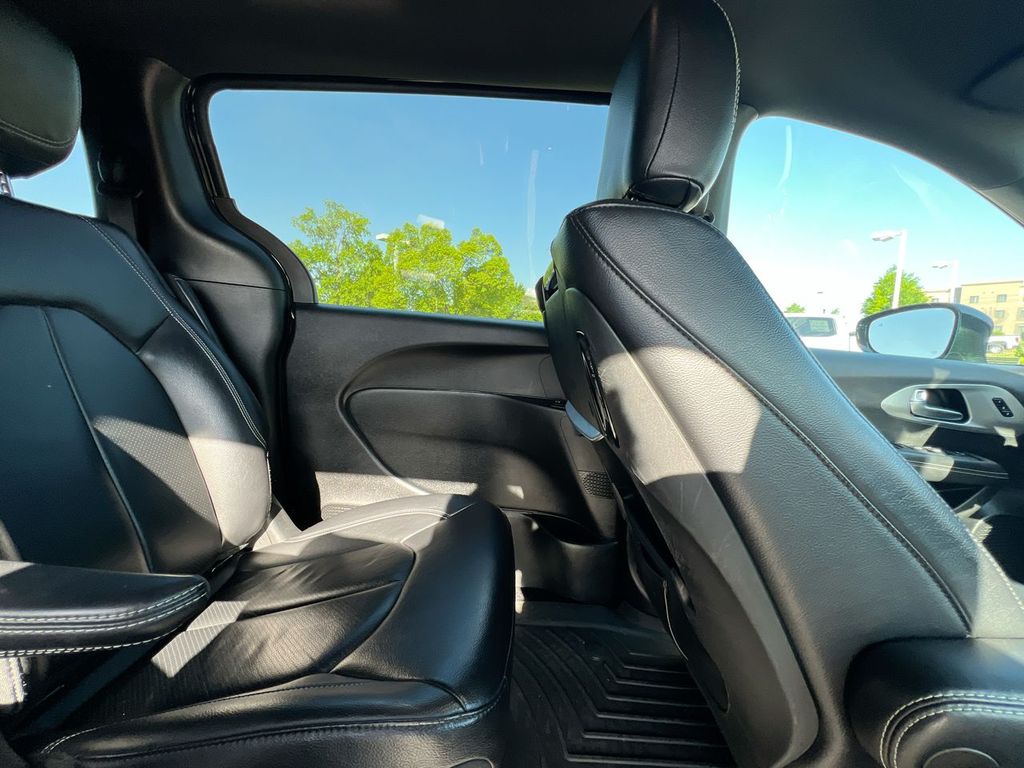 Used 2022 Chrysler Pacifica - photo 13