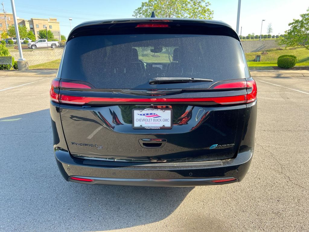 Used 2022 Chrysler Pacifica - photo 9