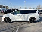 Used 2024 Chrysler Pacifica Touring L Minivan for sale #C095641A - photo 1