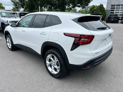 New 2025 Chevrolet Trax LS SUV for sale #C302144 - photo 2