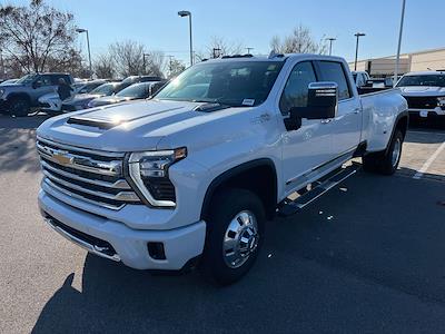 2026 Chevrolet Silverado 3500 Crew Cab 4WD Pickup for sale #F131926 - photo 1