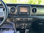 2020 Jeep Gladiator Crew Cab 4x4 Pickup for sale #G273121B - photo 14