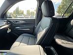 New 2026 Chevrolet Traverse LT SUV for sale #J181762 - photo 7
