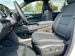 New 2026 Chevrolet Traverse LT SUV for sale #J186030 - photo 10