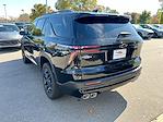 New 2026 Chevrolet Traverse LT SUV for sale #J187485 - photo 2