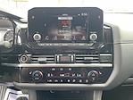 2024 Nissan Pathfinder FWD SUV for sale #J214833A - photo 14