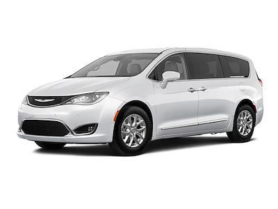 Used 2020 Chrysler Pacifica - photo 1