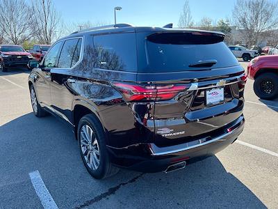 Used 2023 Chevrolet Traverse - photo 1