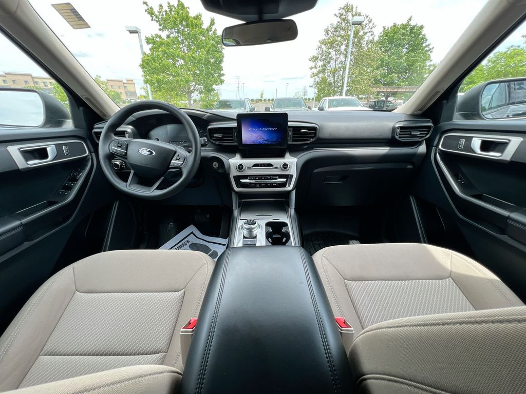 Used 2023 Ford Explorer - photo 11