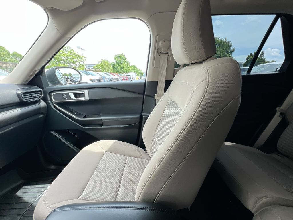 Used 2023 Ford Explorer - photo 12