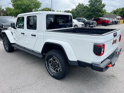 2021 Jeep Gladiator Crew Cab 4x4 Pickup for sale #R293897A - photo 2