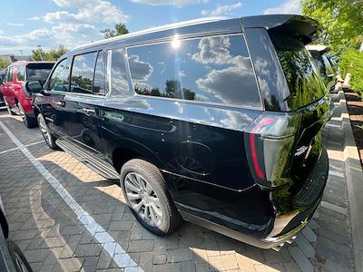 New 2025 Chevrolet Suburban Premier 4WD SUV for sale #R380871 - photo 2