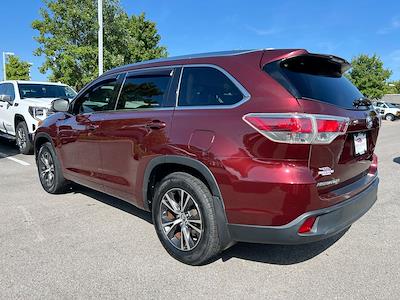2016 Toyota Highlander AWD SUV for sale #S222965A - photo 2