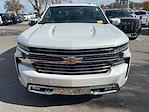 2019 Chevrolet Silverado 1500 Crew Cab 4WD Pickup for sale #Z142437A - photo 3
