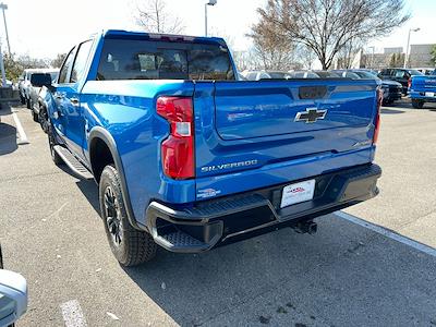 2022 Chevrolet Silverado 1500 Crew Cab 4WD Pickup for sale #Z153449A - photo 2