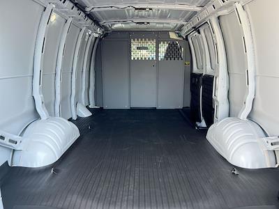 New 2025 GMC Savana 2500 Empty Cargo Van for sale #1239402 - photo 2