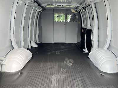 New 2025 GMC Savana 2500 Empty Cargo Van for sale #1239463 - photo 2