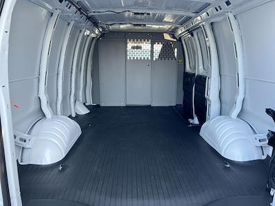 New 2025 GMC Savana 2500 Empty Cargo Van for sale #1239562 - photo 2