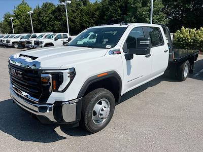New 2025 GMC Sierra 3500 Pro Crew Cab 4WD 9' 4" CM Truck Beds Steel Flatbed Truck with Gooseneck Hitch for sale #F306651 - photo 1