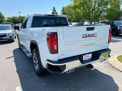 New 2025 GMC Sierra 1500 SLT Crew Cab 4WD Pickup for sale #G382050 - photo 2