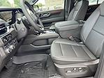 New 2025 GMC Yukon Denali 4WD SUV for sale #R296897 - photo 10