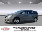 Used 2023 Chrysler Pacifica Touring L Minivan for sale #531295 - photo 4