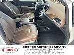 2017 Chrysler Pacifica FWD Minivan for sale #5602602 - photo 13