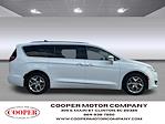 2017 Chrysler Pacifica FWD Minivan for sale #5602602 - photo 6