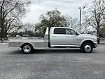 Used 2017 Ram 3500 Crew Cab Flatbed Truck for sale #748170A - photo 8