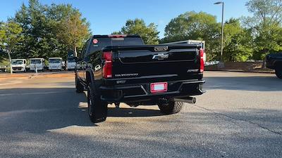 2025 Chevrolet Silverado 2500 Crew Cab 4WD Pickup for sale #1150796 - photo 2