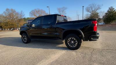 2025 Chevrolet Silverado 1500 Crew Cab 4WD Pickup for sale #1151019 - photo 2