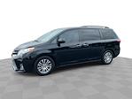 Used 2020 Toyota Sienna XLE Premium Minivan for sale #1350784A - photo 1