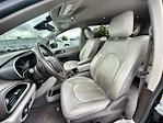 2020 Chrysler Pacifica FWD Minivan for sale #1351066A - photo 16