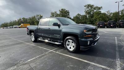 2018 Chevrolet Silverado 1500 Crew Cab 4WD Pickup for sale #1351270A - photo 2