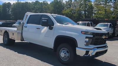 2025 Chevrolet Silverado 3500 Crew Cab DRW 4WD Cab Chassis for sale #F1150420 - photo 2