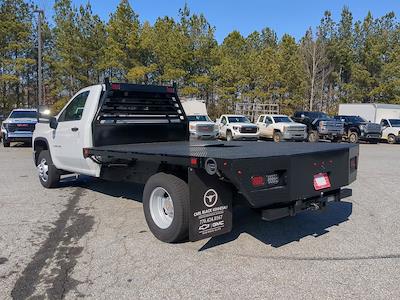 New 2025 Chevrolet Silverado 3500 Regular Cab Flatbed Truck for sale #F1150908 - photo 2