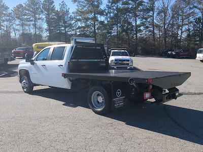 New 2025 Chevrolet Silverado 3500 Crew Cab Flatbed Truck for sale #F1151002 - photo 2