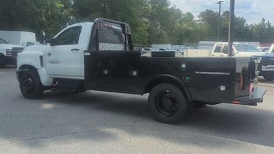 2023 Chevrolet Silverado 5500 Regular Cab DRW RWD, Knapheide PGTD Gooseneck Flatbed Truck for sale #M1131771 - photo 2