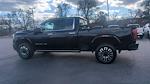 2025 GMC Sierra 2500 Crew Cab 4WD, Pickup for sale #1350236 - photo 42