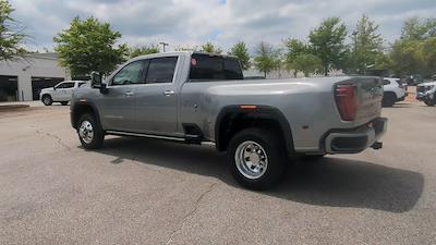 New 2025 GMC Sierra 3500 Denali Ultimate Crew Cab 4WD Pickup for sale #1350657 - photo 2