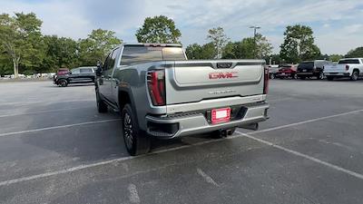 2024 GMC Sierra 2500 Crew Cab 4WD Pickup for sale #1351043A - photo 2