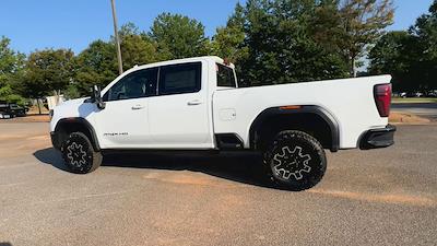 New 2025 GMC Sierra 2500 AT4X Crew Cab 4WD Pickup for sale #1351088 - photo 2