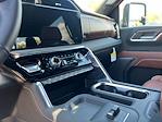 New 2025 GMC Sierra 2500 Denali Ultimate Crew Cab 4WD Pickup for sale #1351098 - photo 41