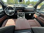 2025 GMC Sierra 2500 Crew Cab 4WD Pickup for sale #1351113 - photo 17