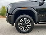 New 2025 GMC Sierra 2500 Denali Ultimate Crew Cab 4WD Pickup for sale #1351114 - photo 28