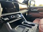 2025 GMC Sierra 2500 Crew Cab 4WD Pickup for sale #1351173 - photo 11
