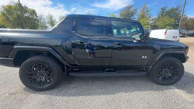 2025 GMC Hummer EV Pickup Crew Cab 4WD Pickup for sale #C111025 - photo 2