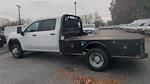 New 2025 GMC Sierra 3500 Crew Cab Flatbed Truck for sale #F1351110 - photo 39